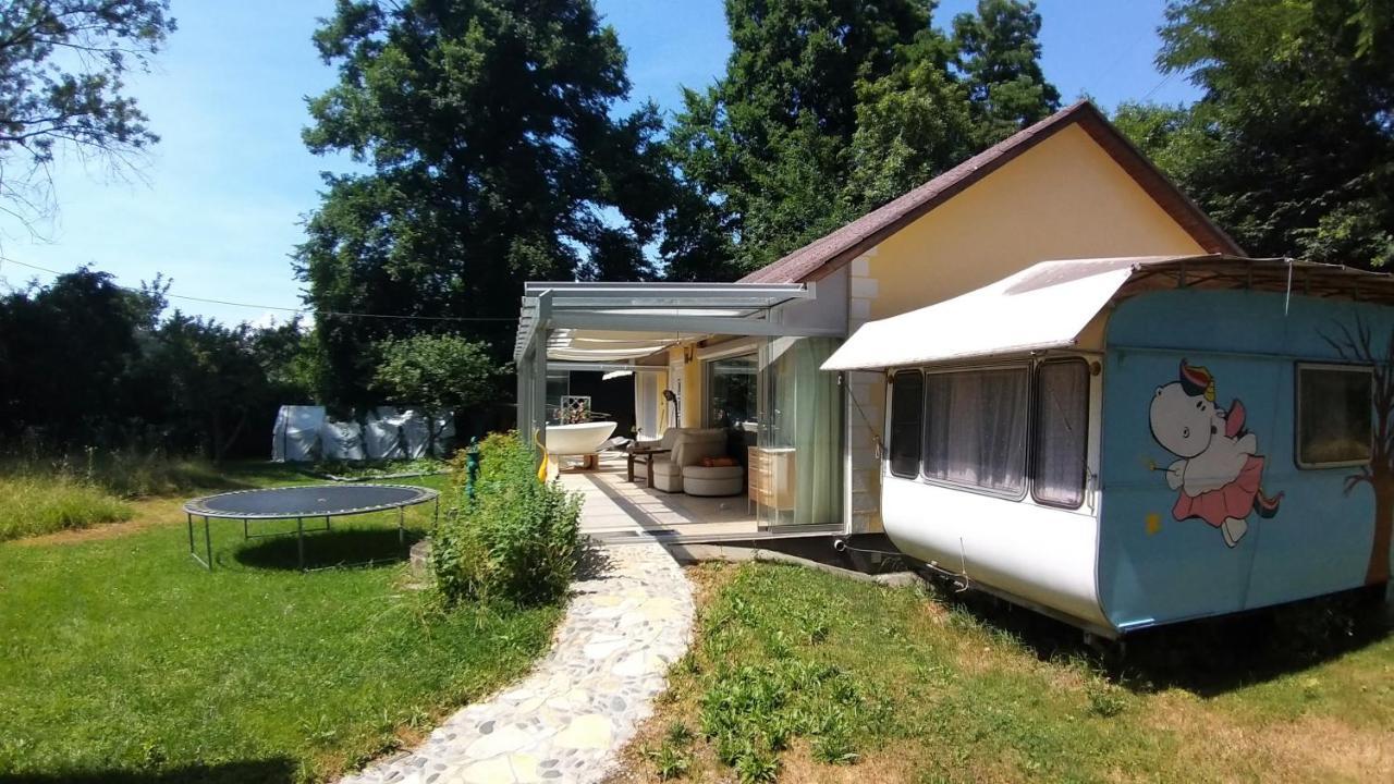 Riverlake Forest Residence - tagsüber gemeinsam genütztes Zimmer Feldkirchen bei Graz Exterior foto